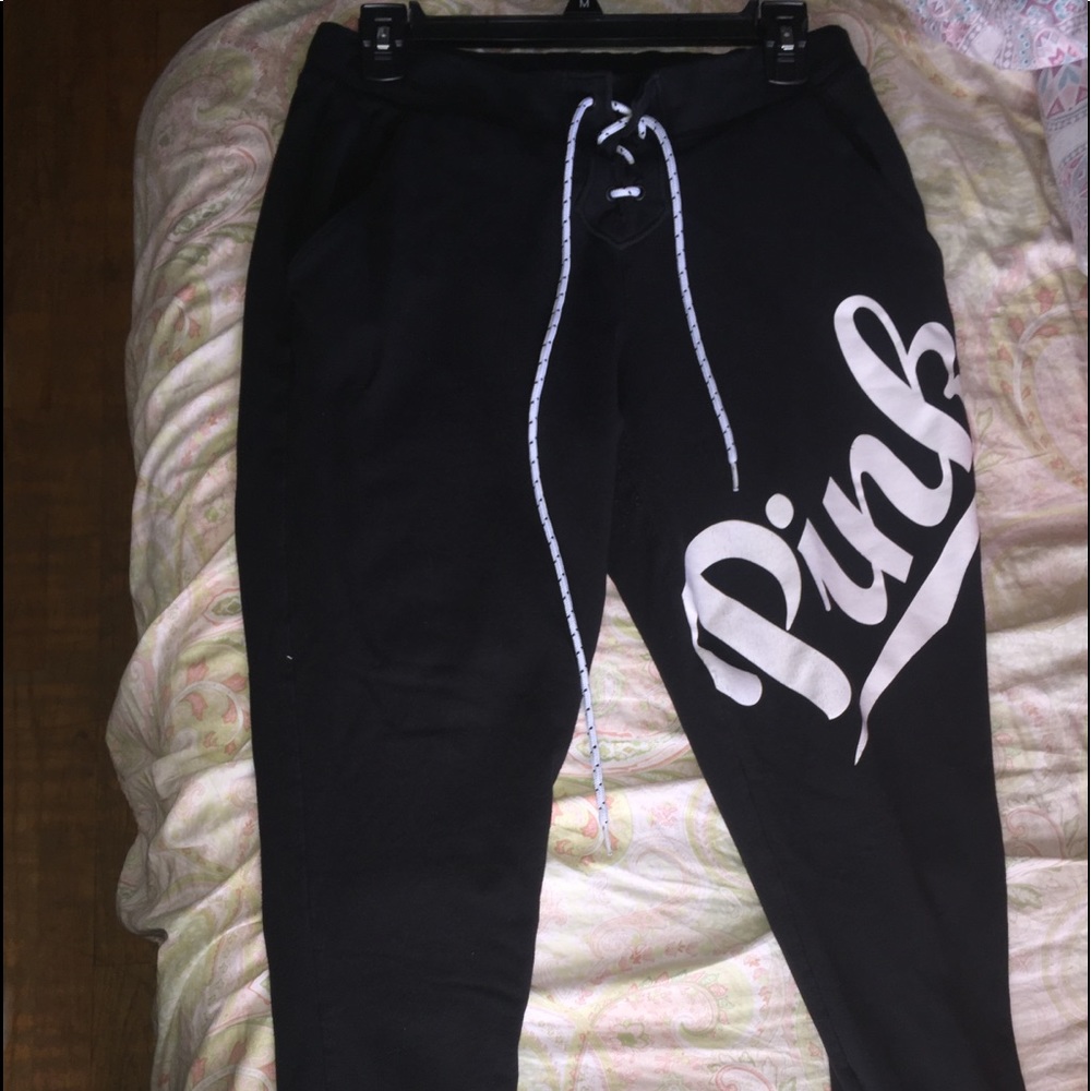 Black sweatpants